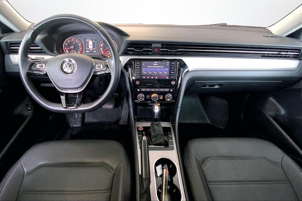 Thumbnail: 2021 Volkswagen Passat - 10