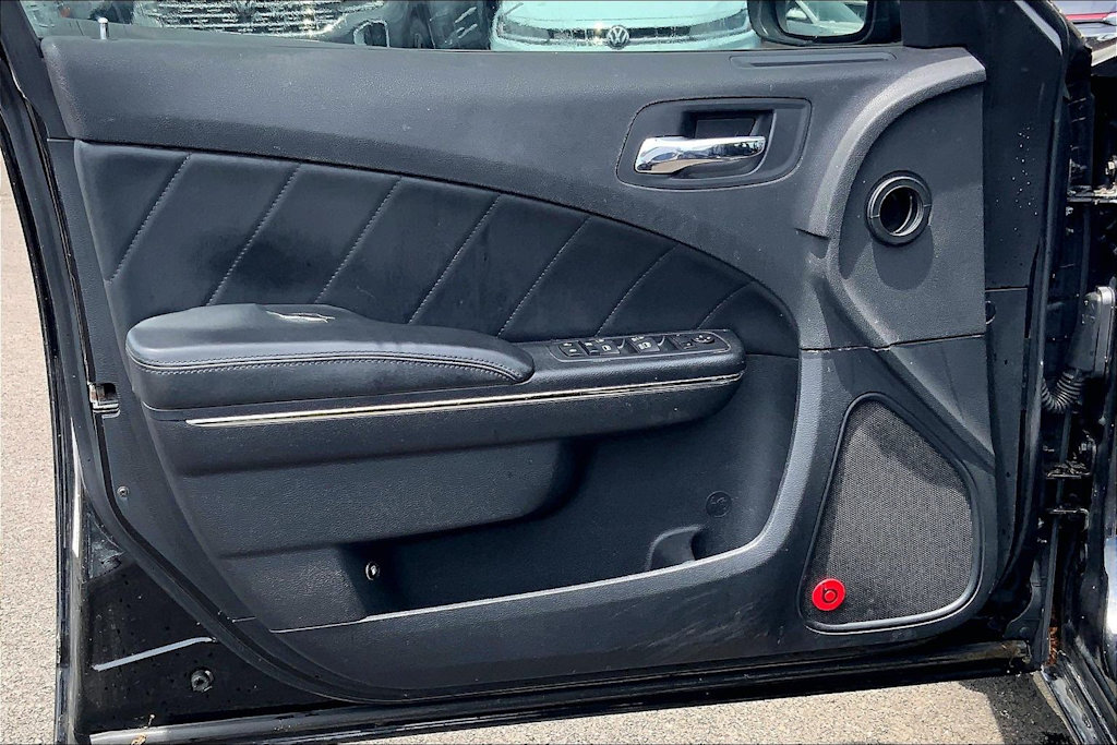 Thumbnail: 2013 Dodge Charger - 27