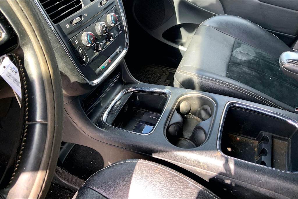 Thumbnail: 2019 Dodge Grand Caravan - 17