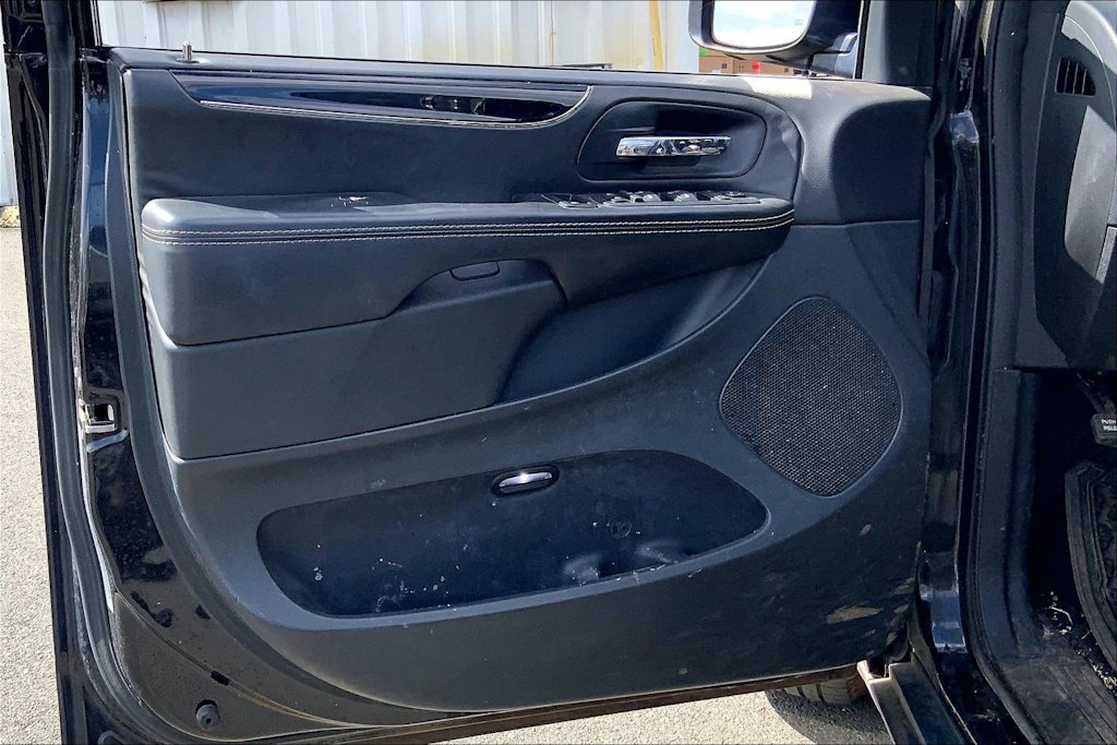 Thumbnail: 2019 Dodge Grand Caravan - 27