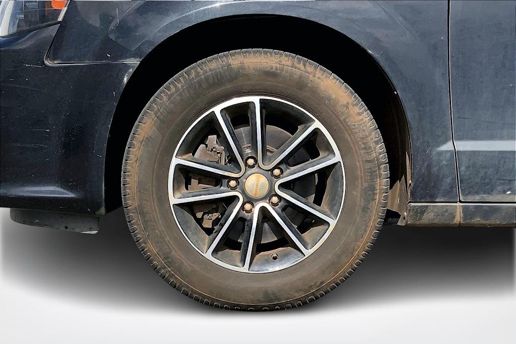Thumbnail: 2019 Dodge Grand Caravan - 8
