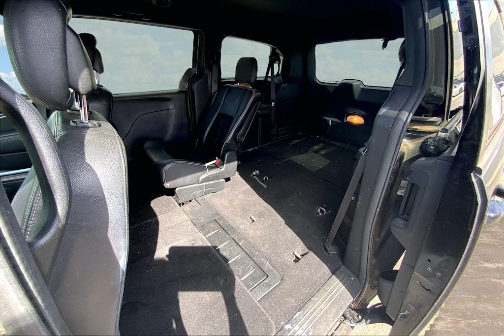 Thumbnail: 2019 Dodge Grand Caravan - 29