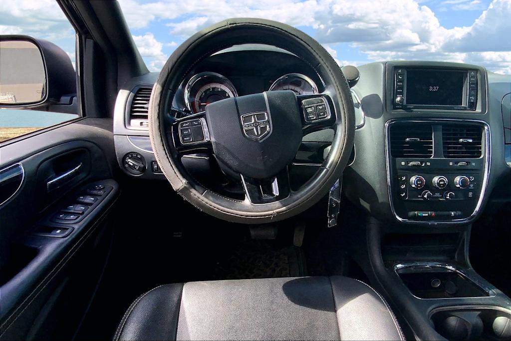 Thumbnail: 2019 Dodge Grand Caravan - 14