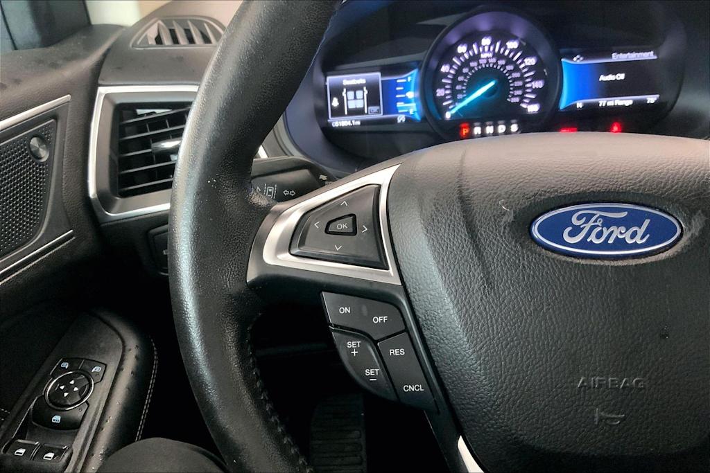 Thumbnail: 2022 Ford Edge - 24