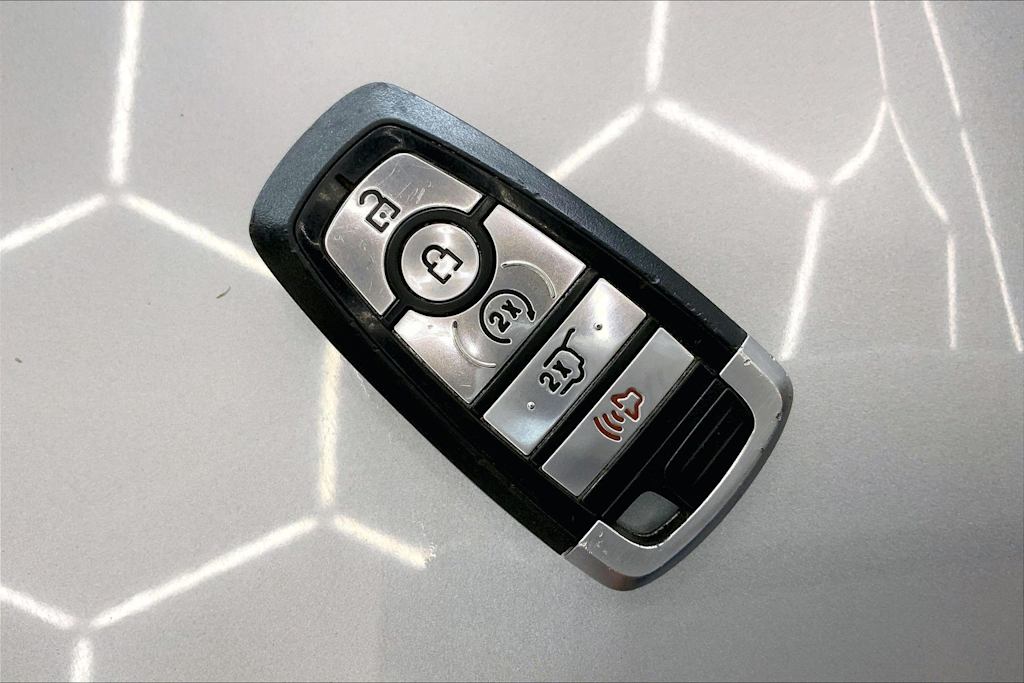 Thumbnail: 2022 Ford Edge - 19