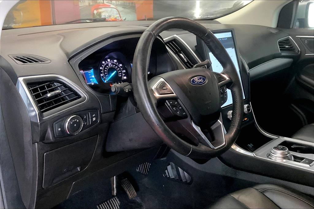 Thumbnail: 2022 Ford Edge - 2