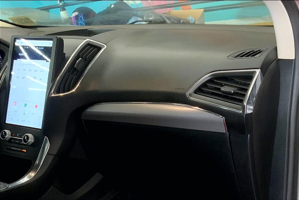 Thumbnail: 2022 Ford Edge - 23