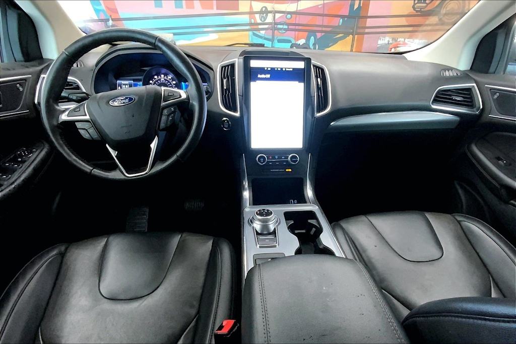 Thumbnail: 2022 Ford Edge - 10