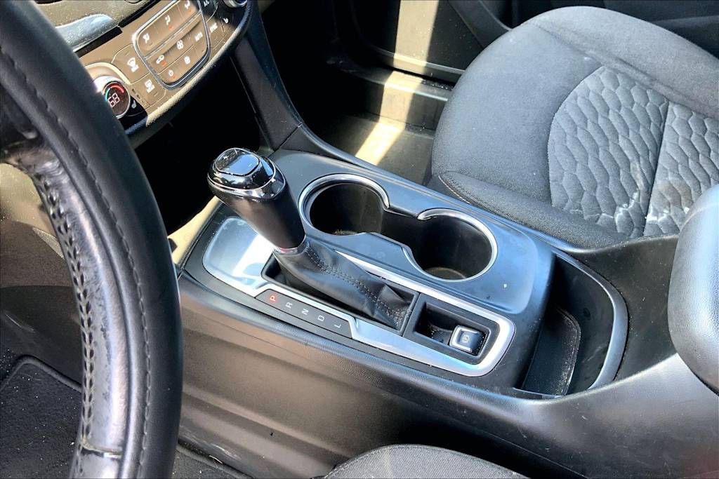 Thumbnail: 2019 Chevrolet Equinox - 16