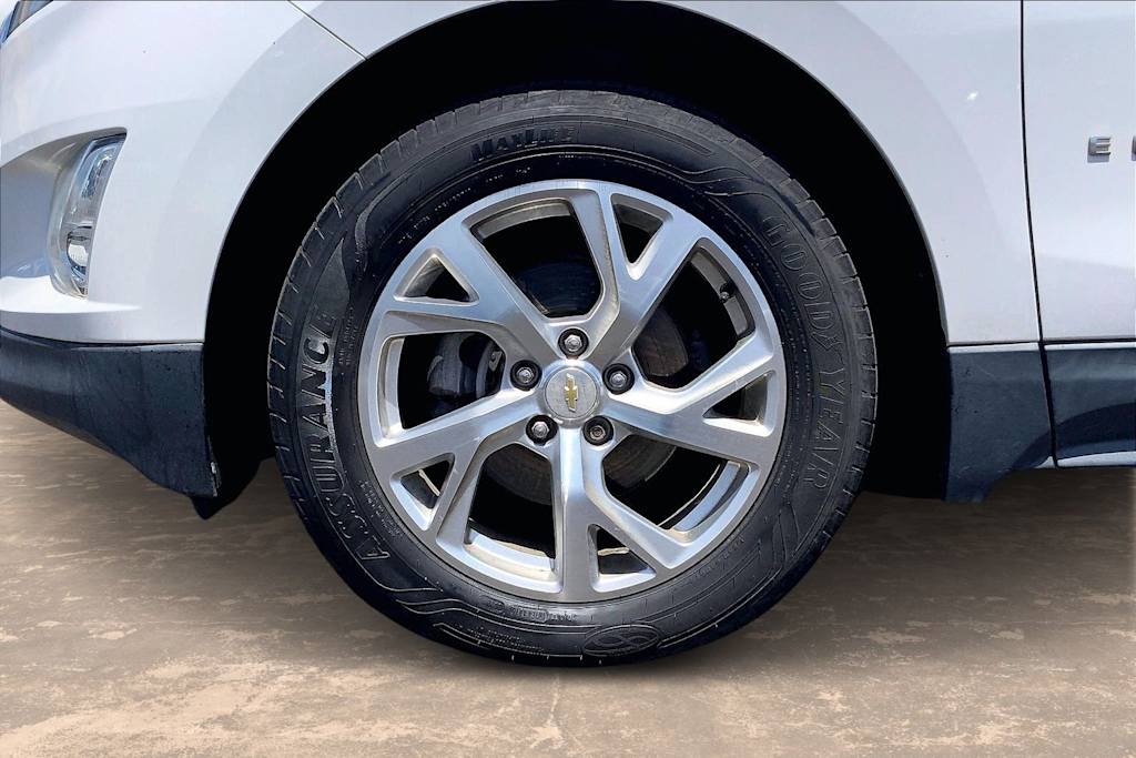 Thumbnail: 2019 Chevrolet Equinox - 8