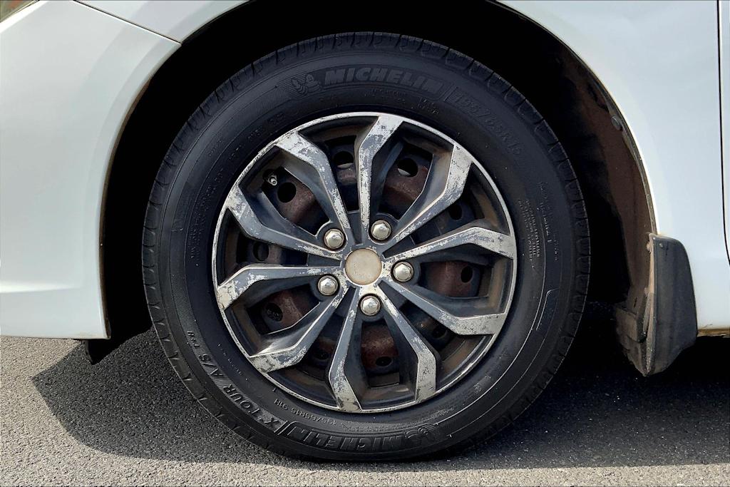 Thumbnail: 2013 Honda Civic - 8