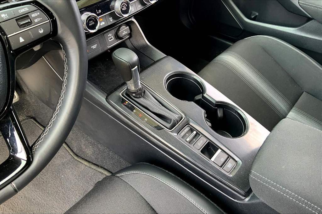 Thumbnail: 2024 Honda Civic - 16