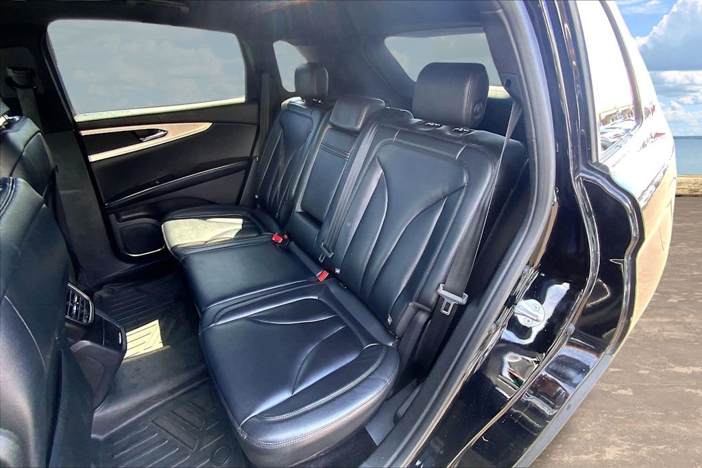 Thumbnail: 2017 Lincoln MKX - 29