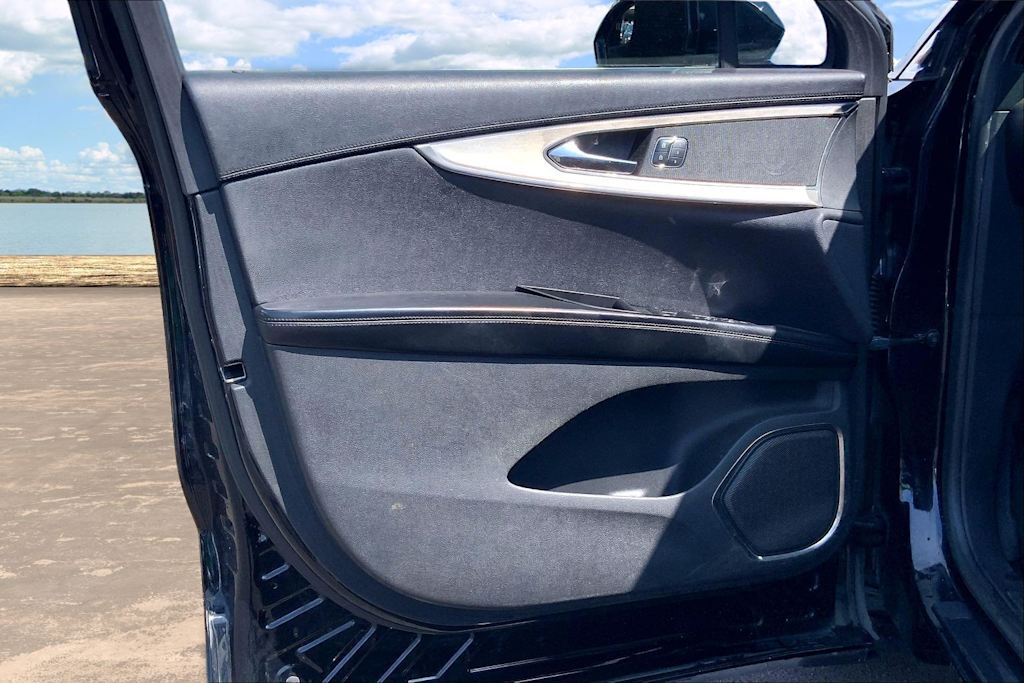 Thumbnail: 2017 Lincoln MKX - 27