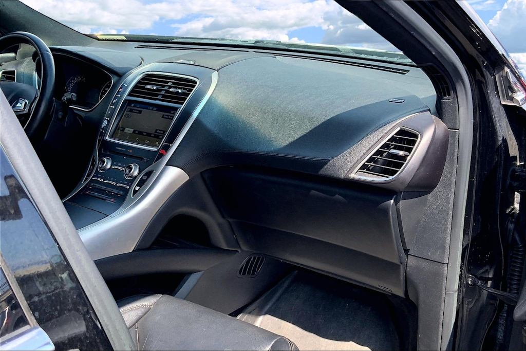 Thumbnail: 2017 Lincoln MKX - 24