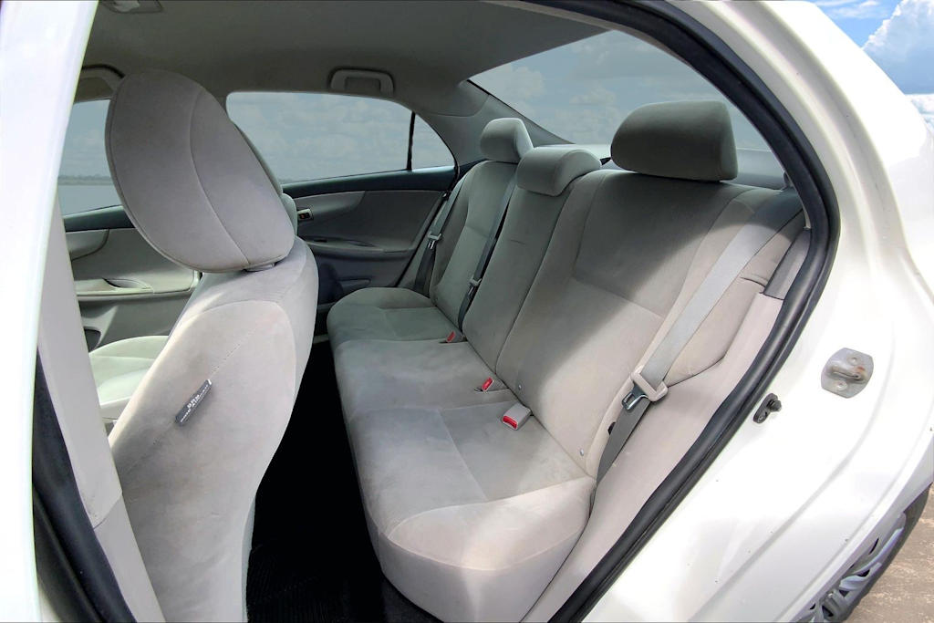 Thumbnail: 2012 Toyota Corolla - 29