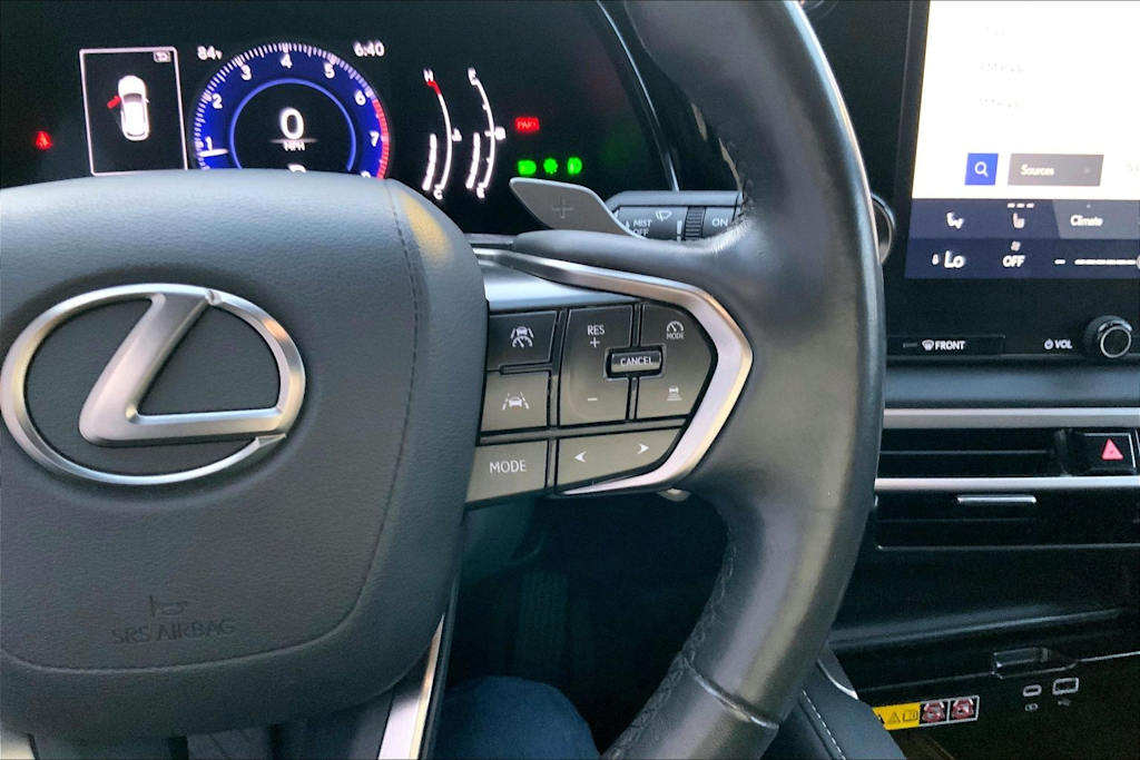 Thumbnail: 2023 Lexus RX - 26