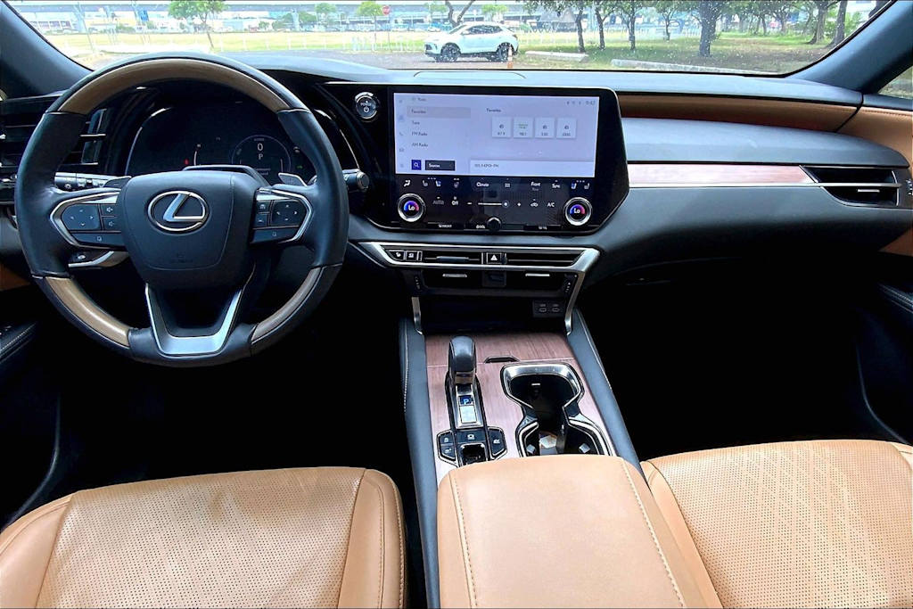 Thumbnail: 2024 Lexus RX - 10