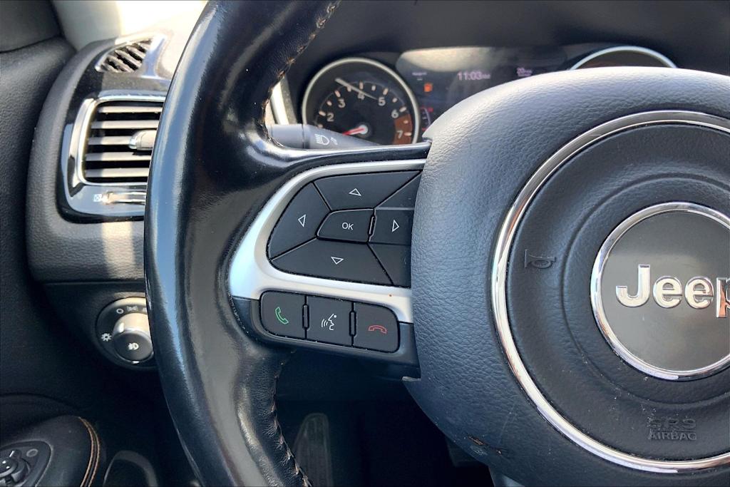 Thumbnail: 2020 Jeep Compass - 25