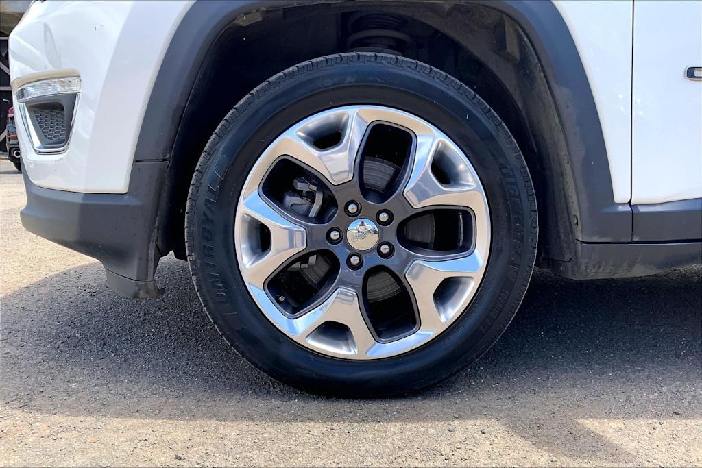 Thumbnail: 2020 Jeep Compass - 8