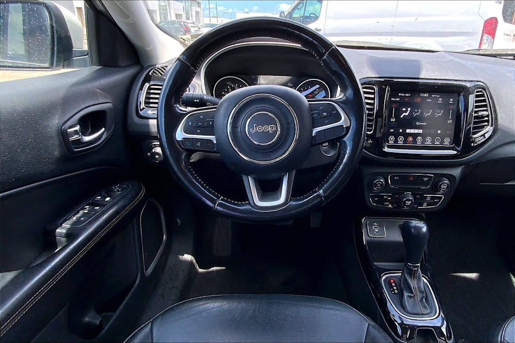 Thumbnail: 2020 Jeep Compass - 14