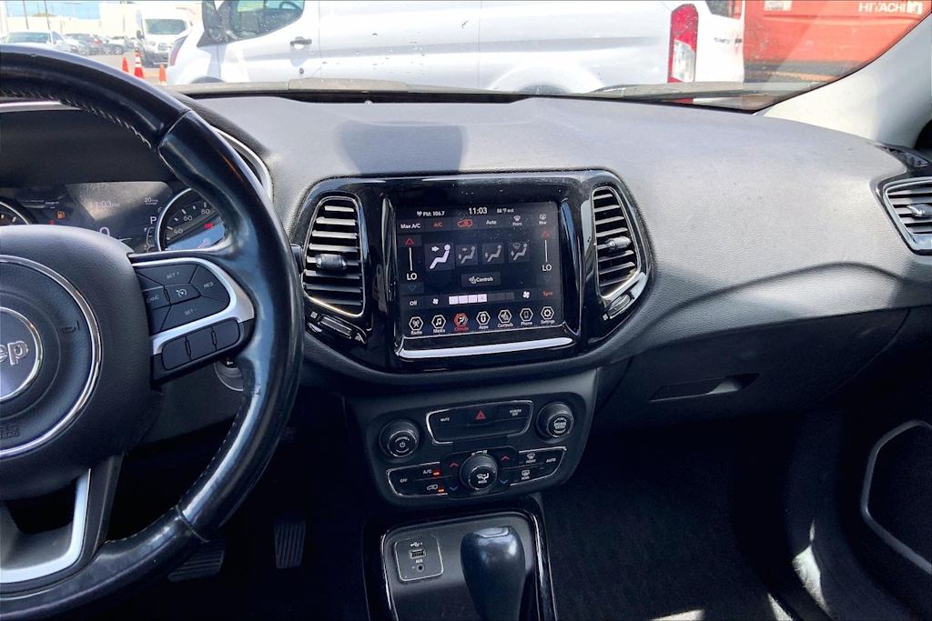 Thumbnail: 2020 Jeep Compass - 15