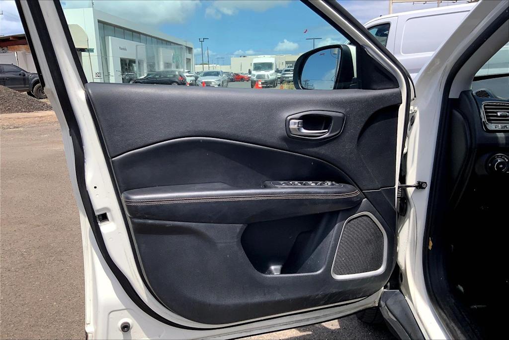 Thumbnail: 2020 Jeep Compass - 27