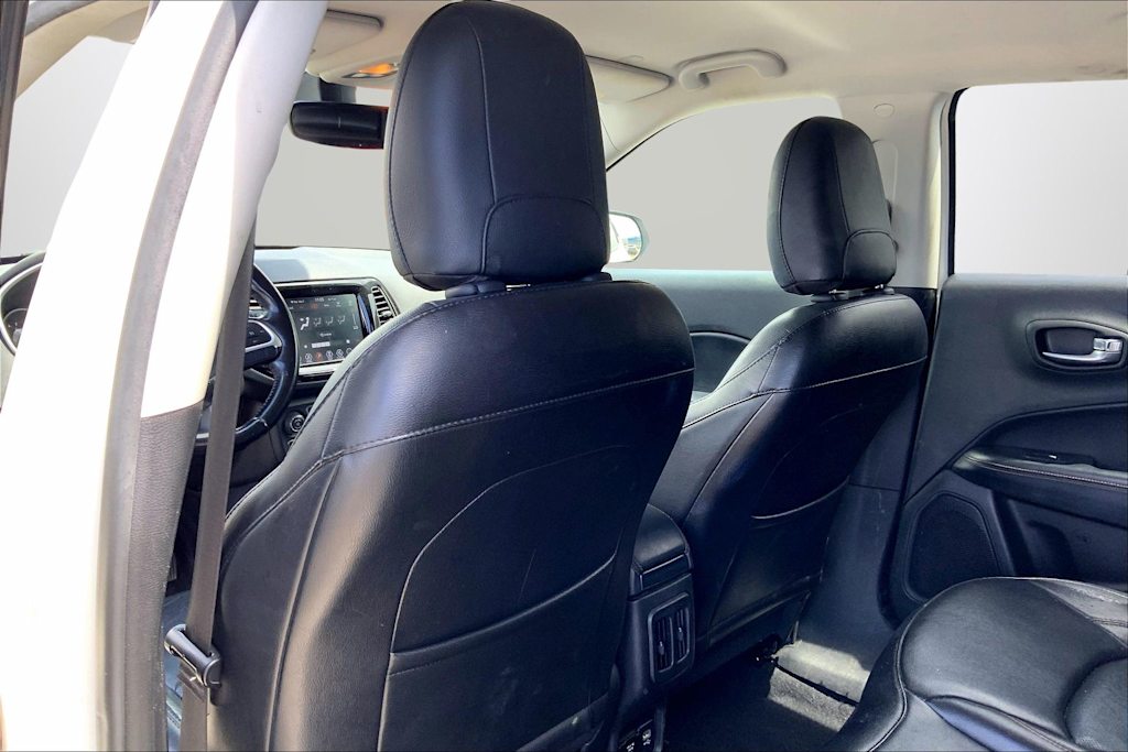 Thumbnail: 2020 Jeep Compass - 13