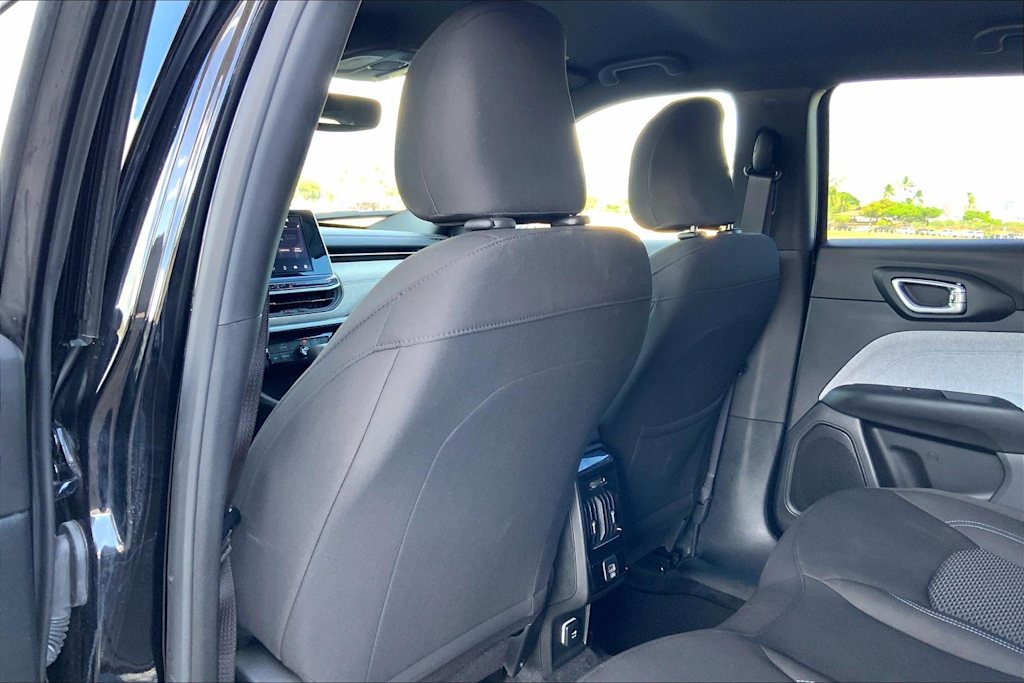 Thumbnail: 2025 Jeep Compass - 13