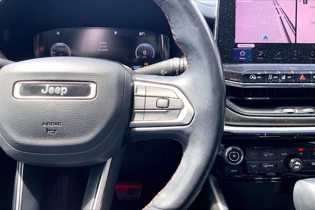 Thumbnail: 2022 Jeep Compass - 25
