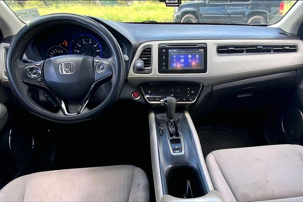 Thumbnail: 2016 Honda HR-V - 9