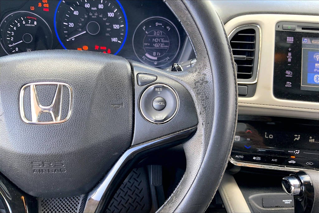 Thumbnail: 2016 Honda HR-V - 25