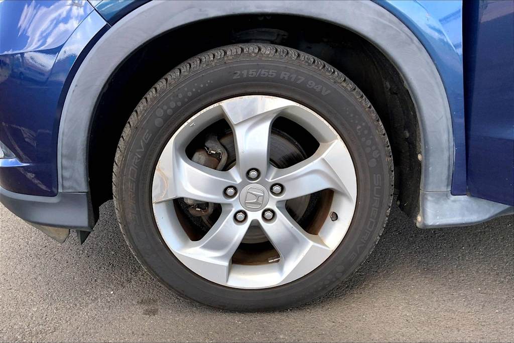 Thumbnail: 2016 Honda HR-V - 8