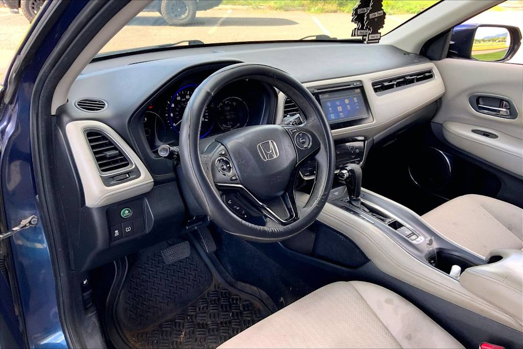 Thumbnail: 2016 Honda HR-V - 2