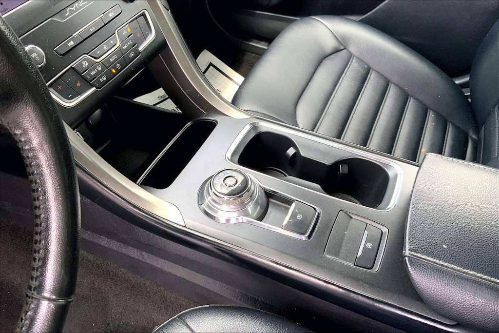 Thumbnail: 2019 Ford Fusion - 17