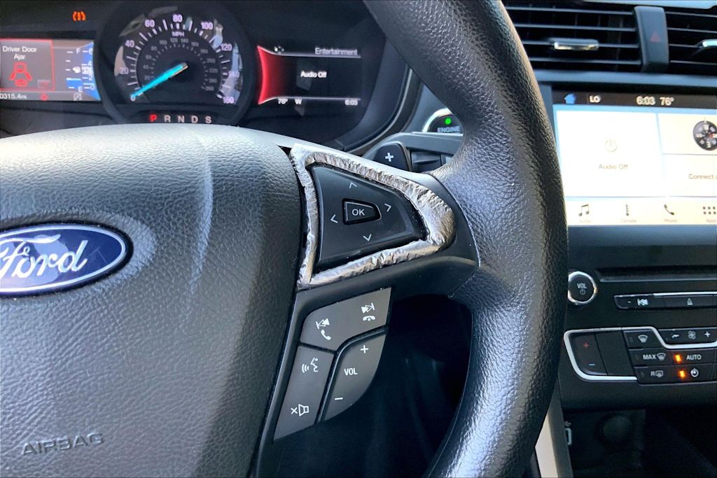 Thumbnail: 2018 Ford Fusion - 26