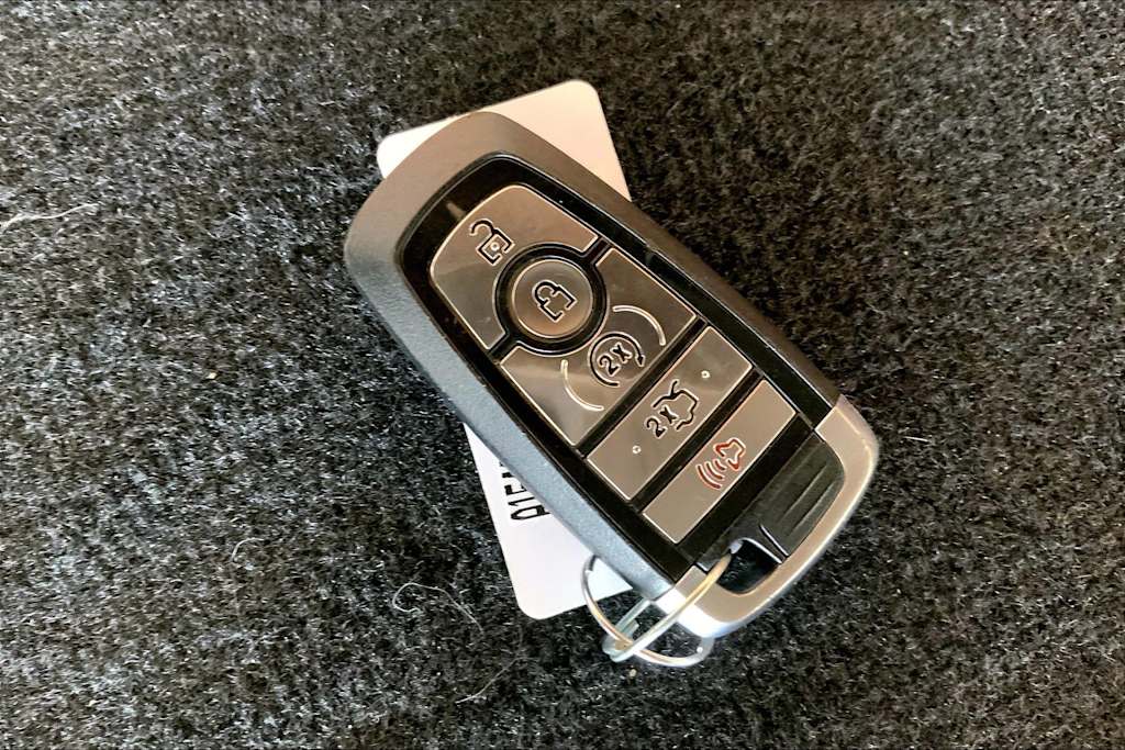 Thumbnail: 2020 Ford Fusion - 20