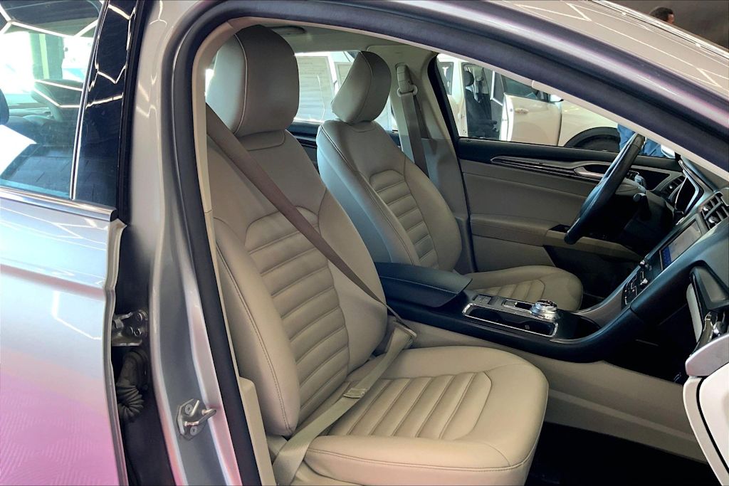 Thumbnail: 2020 Ford Fusion - 12