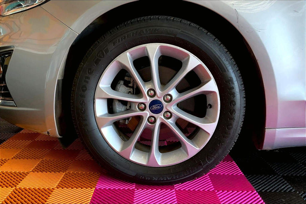 Thumbnail: 2020 Ford Fusion - 8