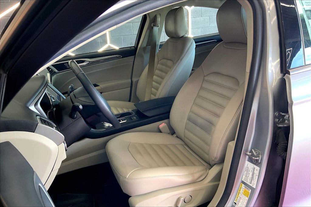 Thumbnail: 2020 Ford Fusion - 11