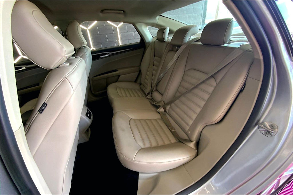 Thumbnail: 2020 Ford Fusion - 29