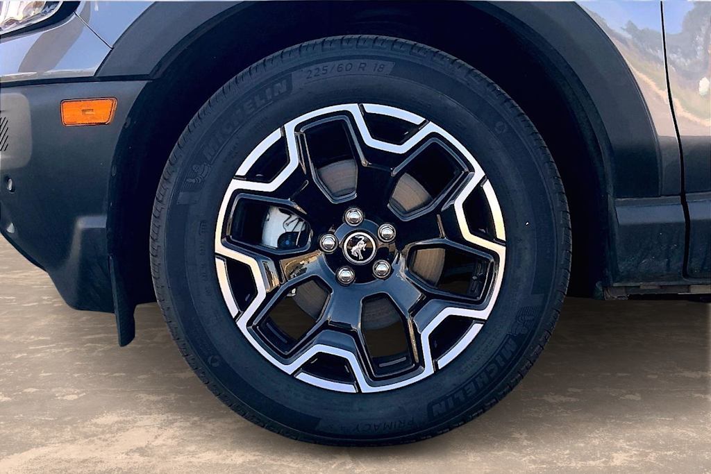 Thumbnail: 2025 Ford Bronco Sport - 8