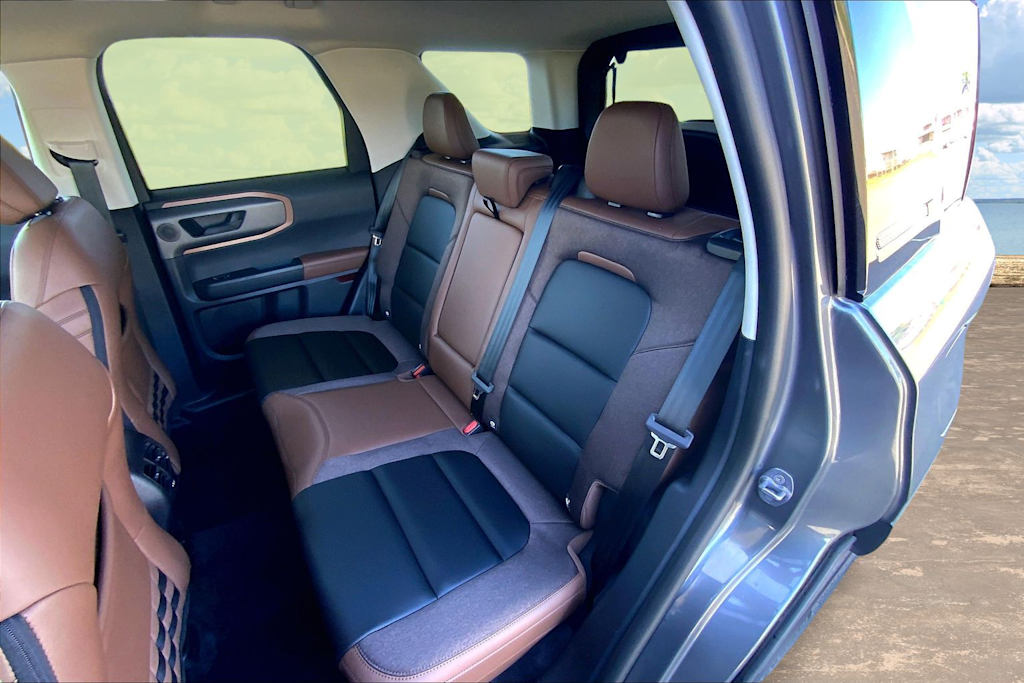 Thumbnail: 2025 Ford Bronco Sport - 29