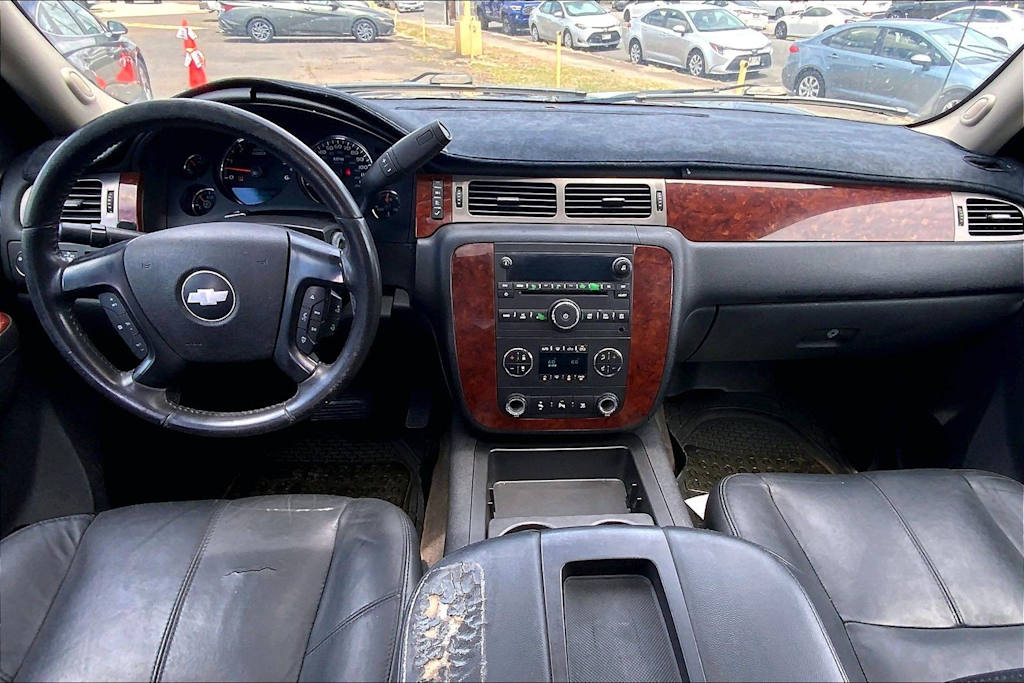Thumbnail: 2010 Chevrolet Avalanche 1500 - 10