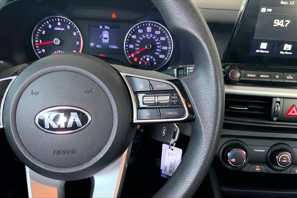Thumbnail: 2020 Kia Forte - 26
