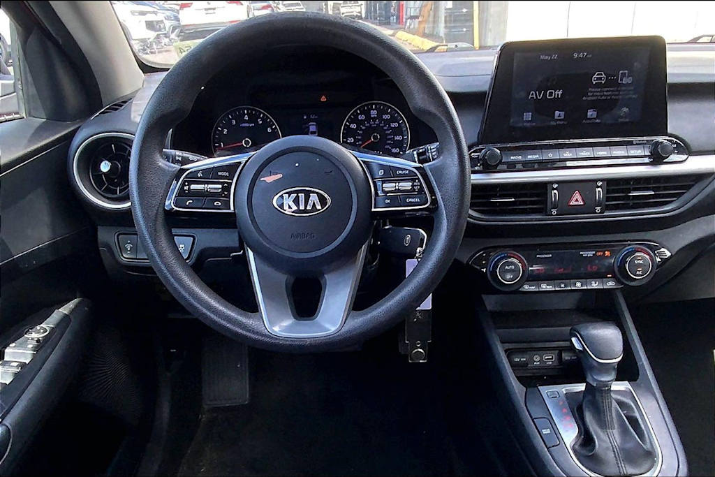 Thumbnail: 2019 Kia Forte - 14