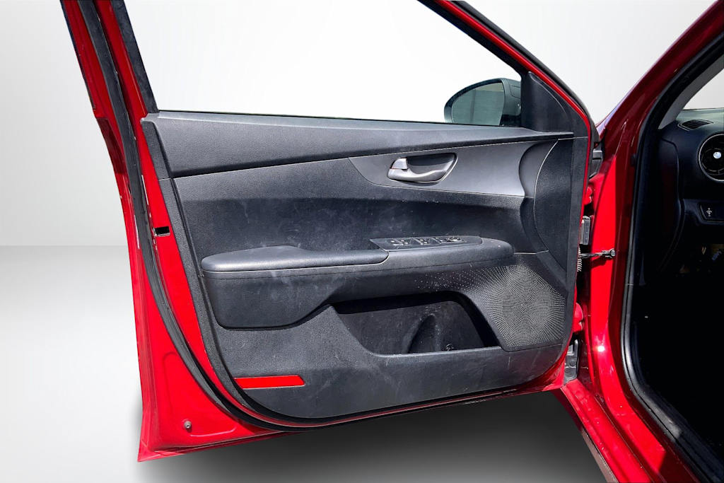 Thumbnail: 2019 Kia Forte - 27
