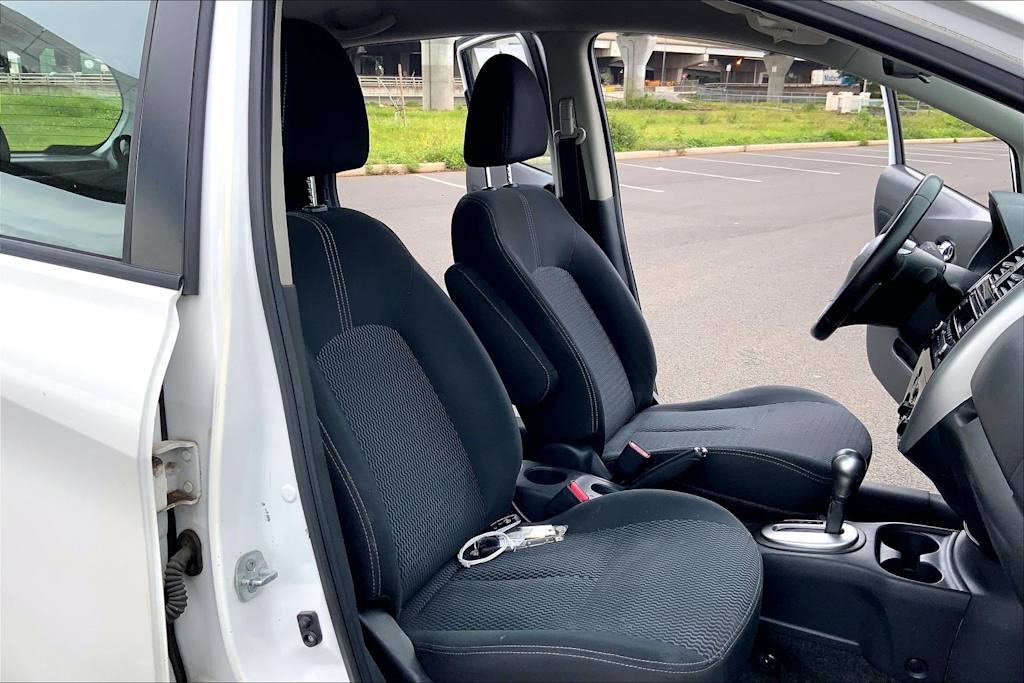 Thumbnail: 2015 Nissan Versa Note - 19