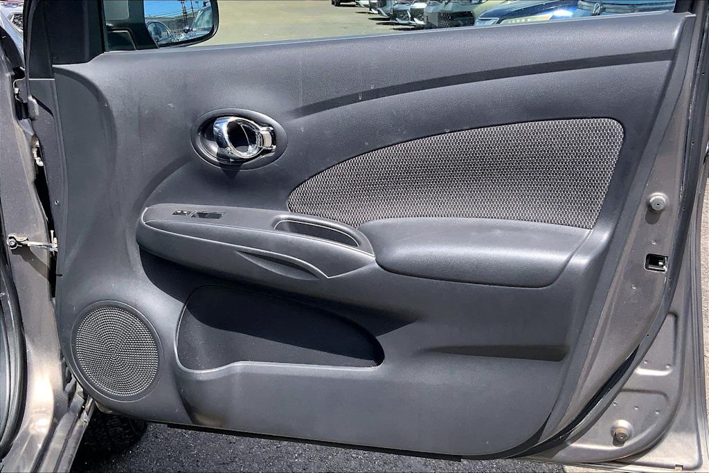 Thumbnail: 2014 Nissan Versa - 28