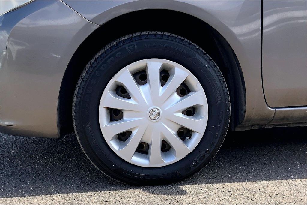 Thumbnail: 2014 Nissan Versa - 8